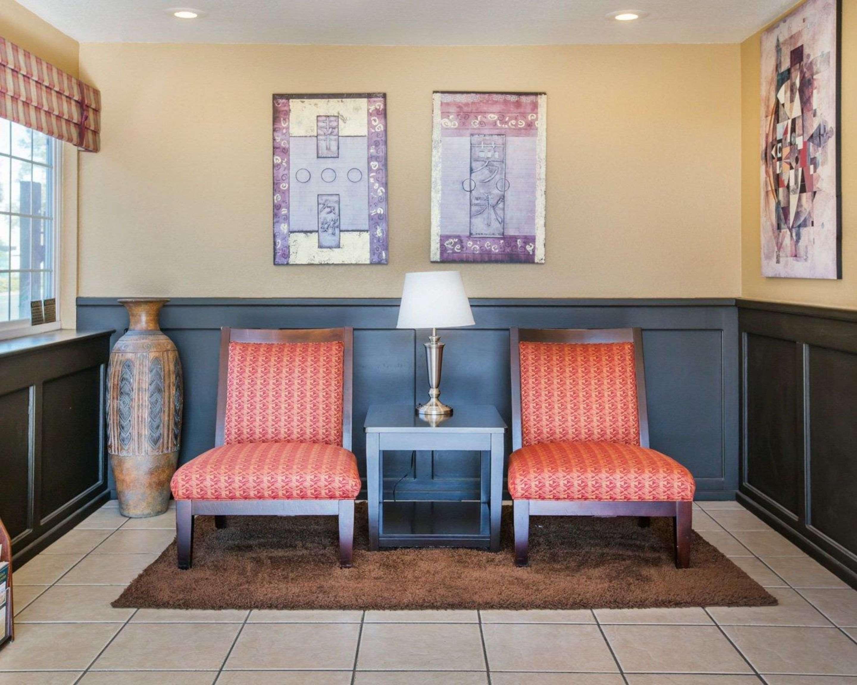 Econo & - Wine Country Area Lodi