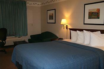 Econo & - Wine Country Area Hotel
