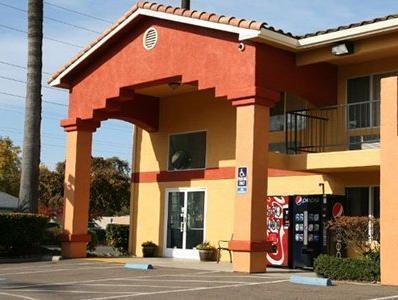 Econo & - Wine Country Area 2*