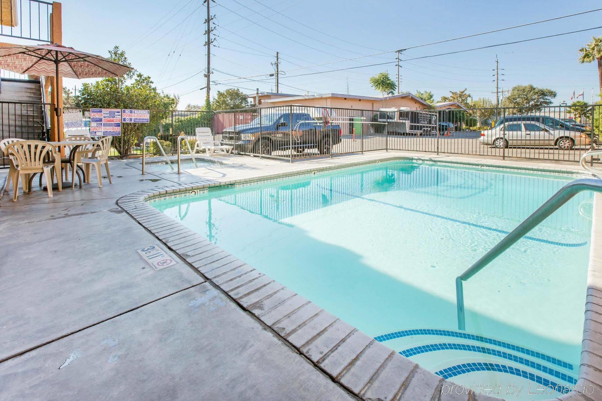 Hotel Econo & - Wine Country Area Lodi