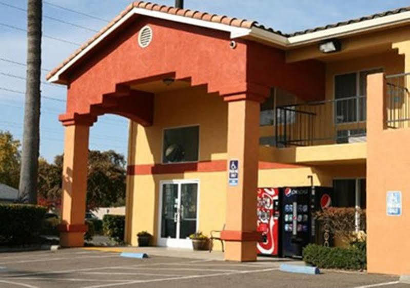 Econo & - Wine Country Area